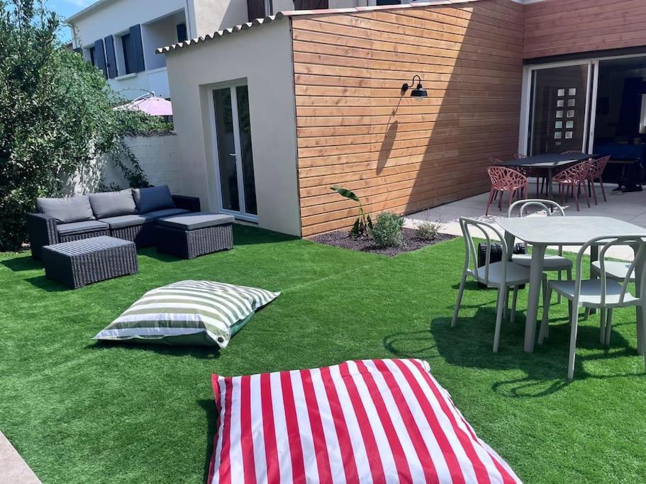Maison Climatisee, Piscine, A 5 Minutes Des Grands Buffets Narbonne Exteriér fotografie
